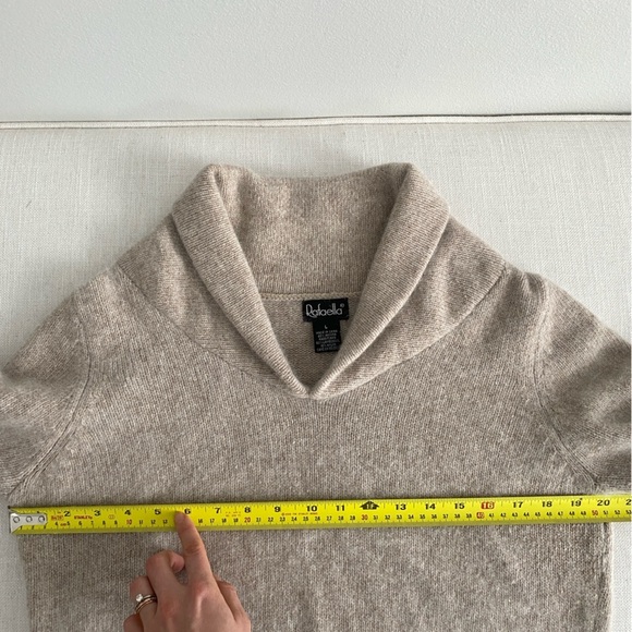 Rafaella Angora Rabbit Hair Lambswool Oatmeal Large Cowl Neck Sweater Size L - Picture 9 of 10